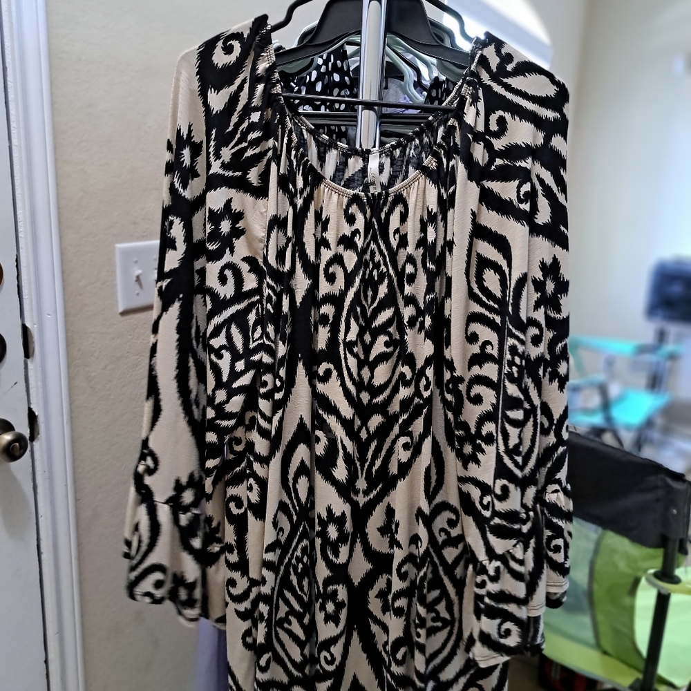 Western boutique dress with bell sleeves